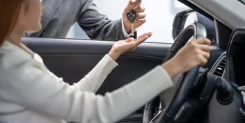 Documentos y requisitos para comprar carro usado en Colombia